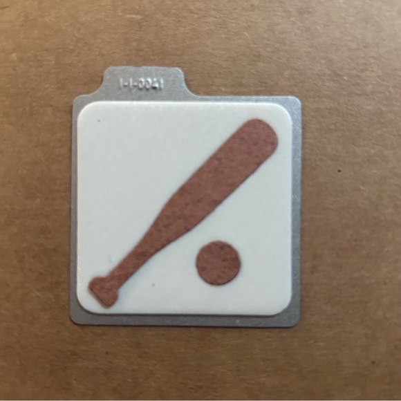 Quickutz BASEBALL & BASEBALL GLOVE 2” x 2” die - Picture 3 of 3